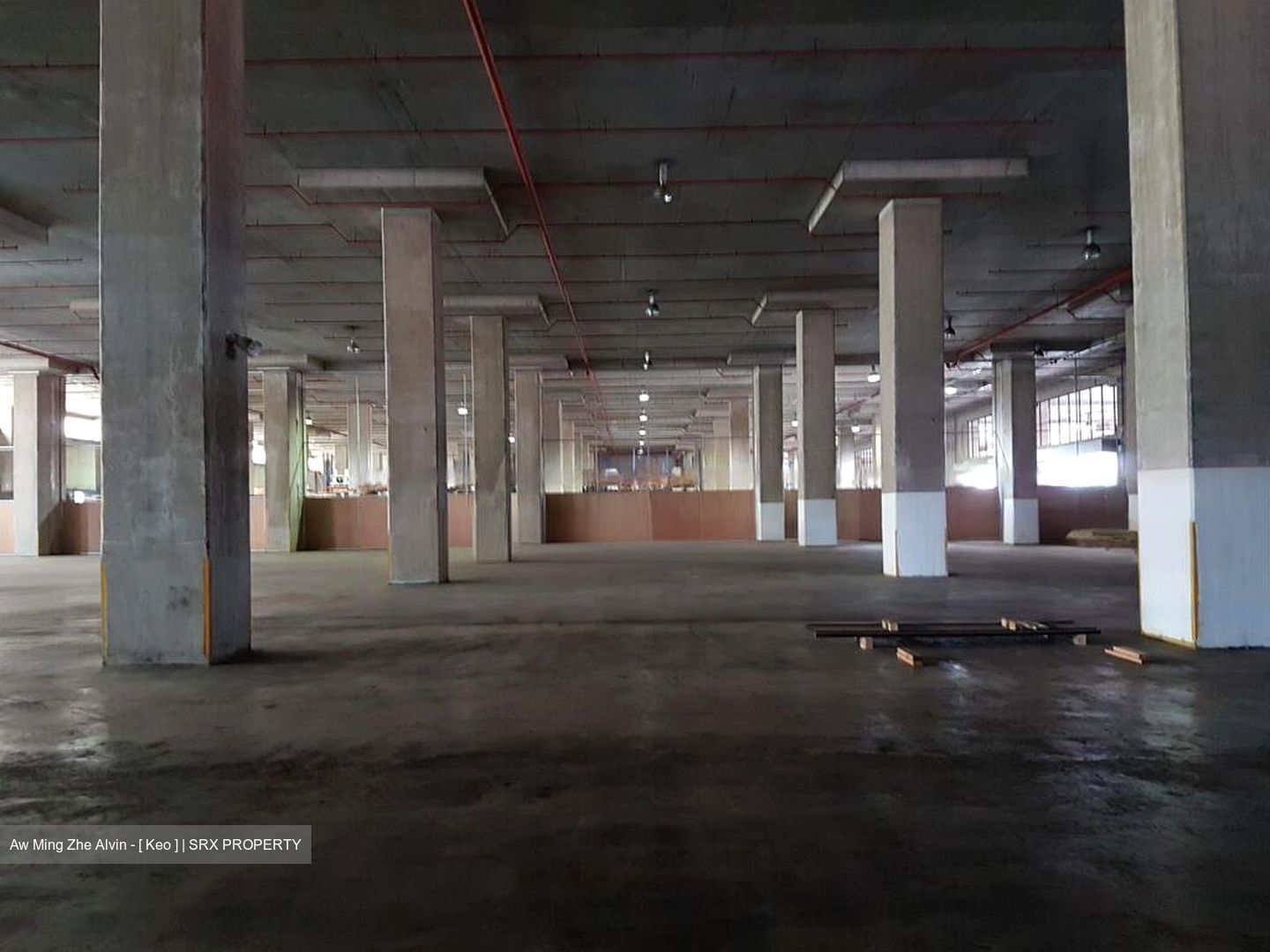 Jurong Industrial Services Centre (D22), Warehouse #460955621
